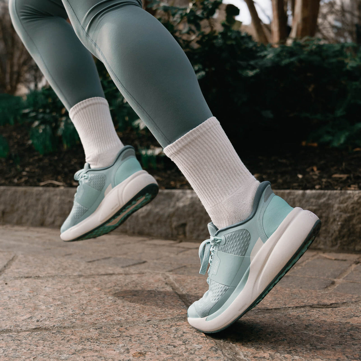 Women's Freedom Run - Surf Spray/Beach Glass